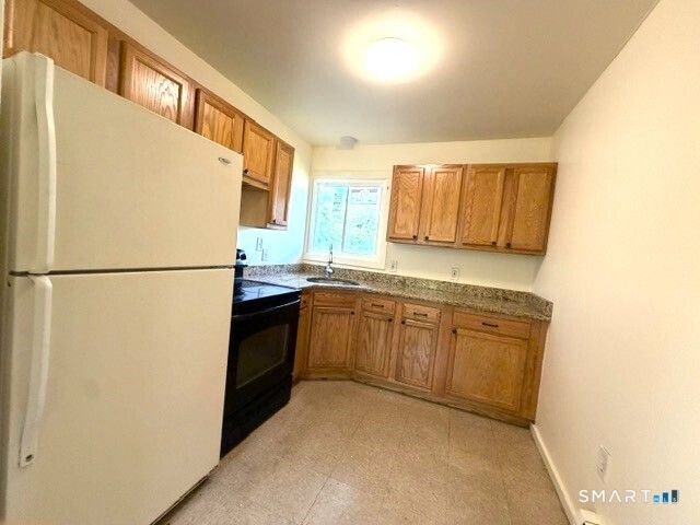 39 Village Street, Vernon, CT 06066
