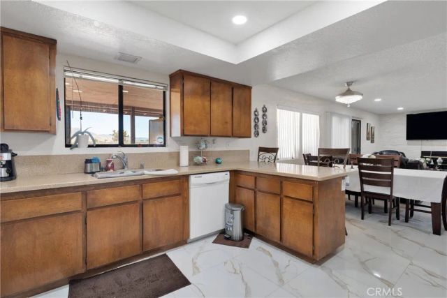 22035 Pahute Road, Apple Valley, CA 92308