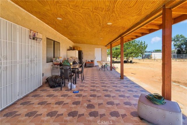 22035 Pahute Road, Apple Valley, CA 92308