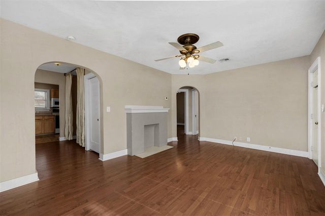 1409 NW Arlington Ave, Lawton, OK 73507