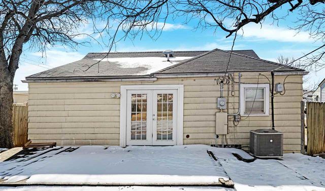 1409 NW Arlington Ave, Lawton, OK 73507