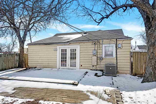 1409 NW Arlington Ave, Lawton, OK 73507