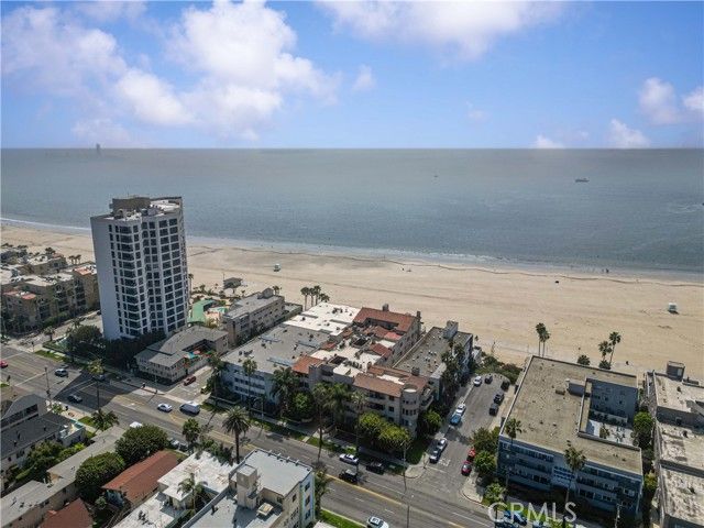 1230 E Ocean, Long Beach, CA 90802