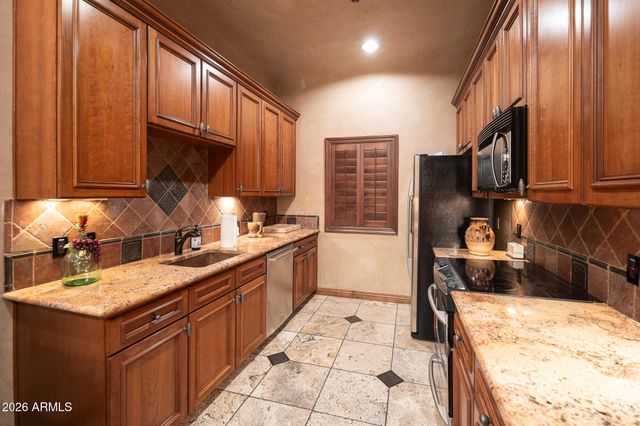 20660 N 40TH Street N 2088, Phoenix, AZ 85050