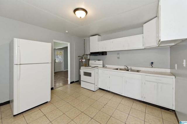 450 4TH STREET, Birmingham, AL 35214