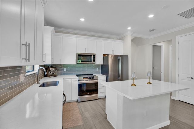 5292 Unity Square, Vero Beach, FL 32967