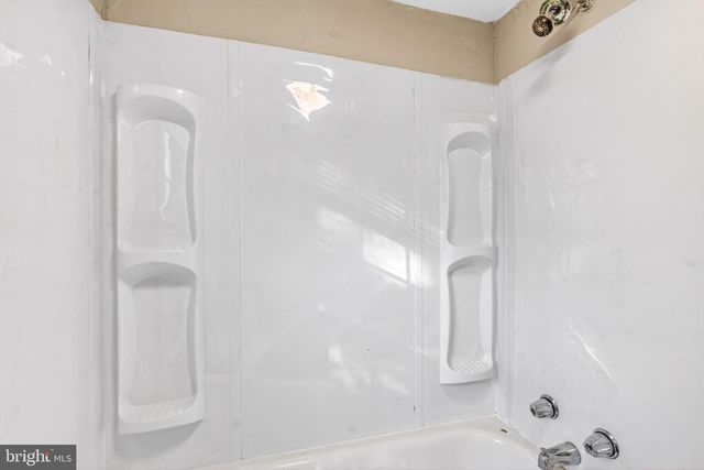 136 DENNY AVE, Penns Grove, NJ 08069