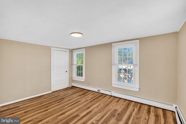 136 DENNY AVE, Penns Grove, NJ 08069