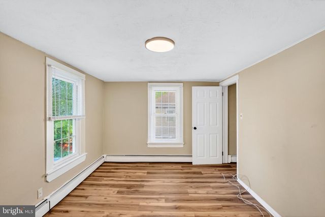 136 DENNY AVE, Penns Grove, NJ 08069