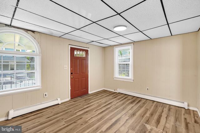 136 DENNY AVE, Penns Grove, NJ 08069