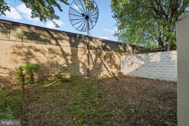136 DENNY AVE, Penns Grove, NJ 08069