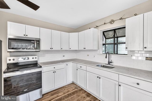 136 DENNY AVE, Penns Grove, NJ 08069