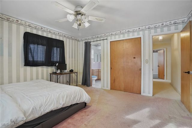 1123 Courtleigh Drive, Akron, OH 44313