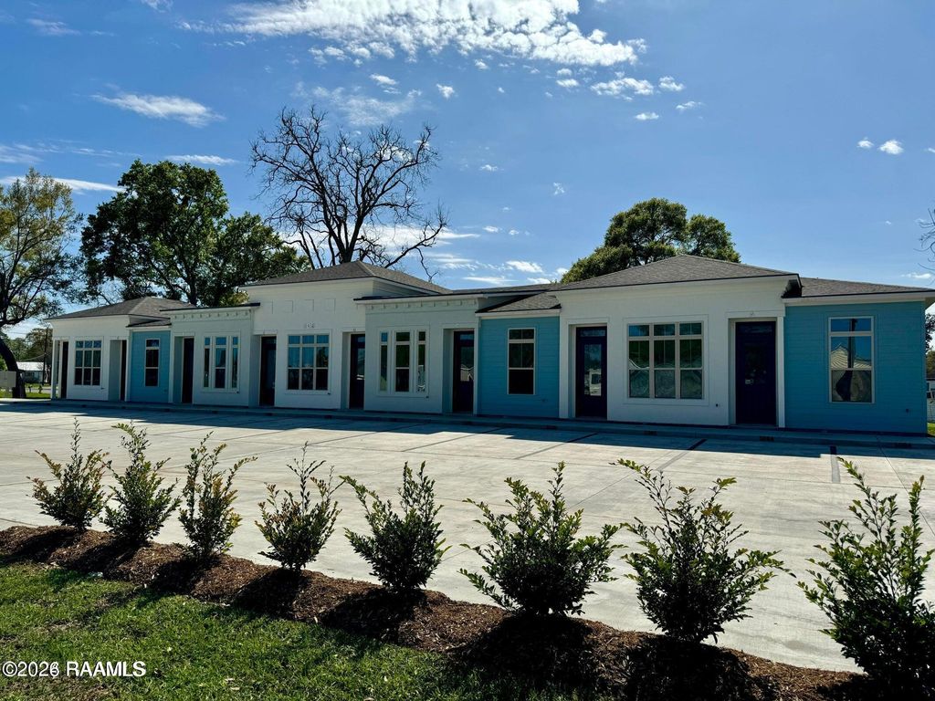 508 E Main Street E, Broussard, LA 70518