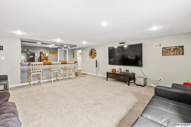 2934 N Wyoming Avenue, Fremont, NE 68025