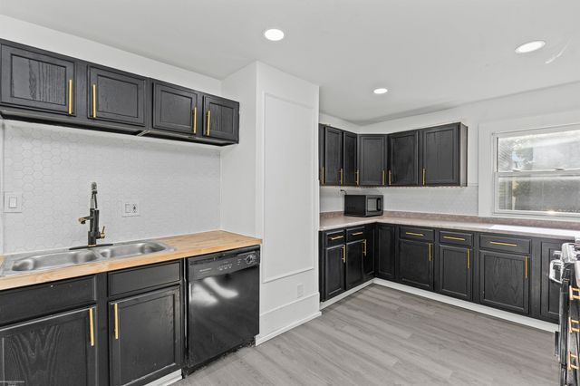 44 Union Street, Mount Clemens, MI 48043