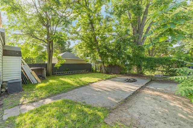 44 Union Street, Mount Clemens, MI 48043