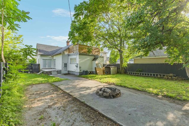 44 Union Street, Mount Clemens, MI 48043