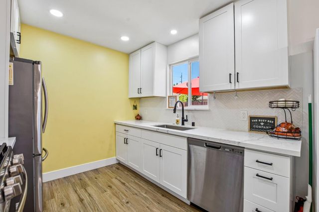 1502 Hazel Ct, Lincoln, CA 95648