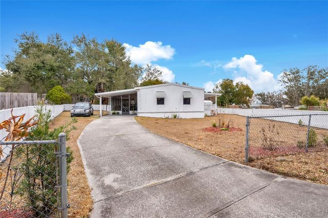 8913 JERICHO COURT, Polk City, FL 33868