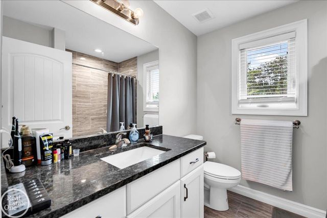5134 Ivy Lane, China Twp, MI 48054