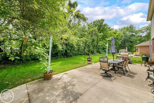 5134 Ivy Lane, China Twp, MI 48054