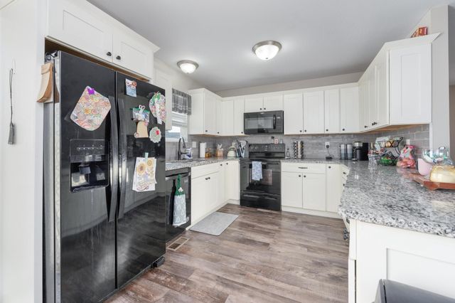 4508 S Flora St, Wichita, KS 67215