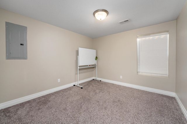 4508 S Flora St, Wichita, KS 67215