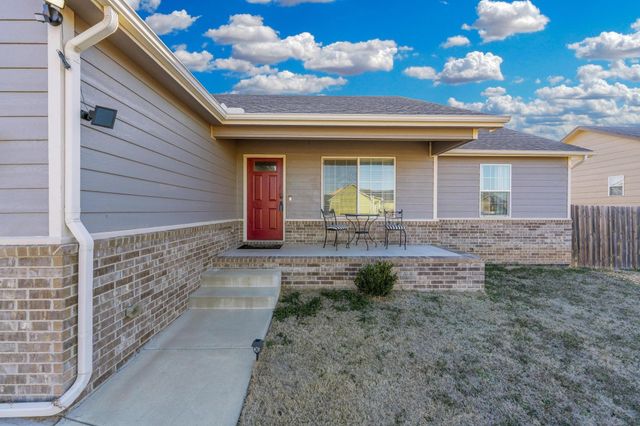 4508 S Flora St, Wichita, KS 67215