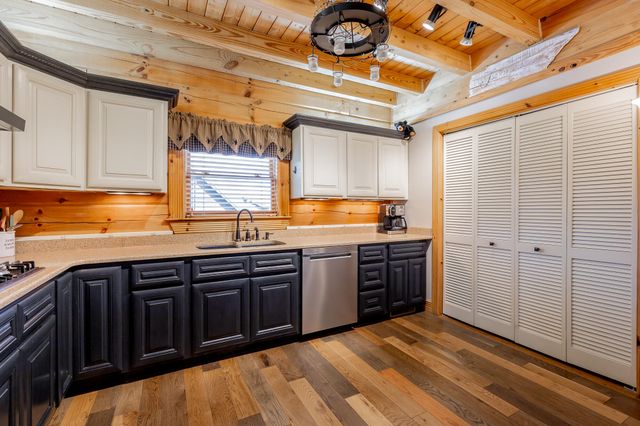 7930 Wilderness Way, Ooltewah, TN 37363