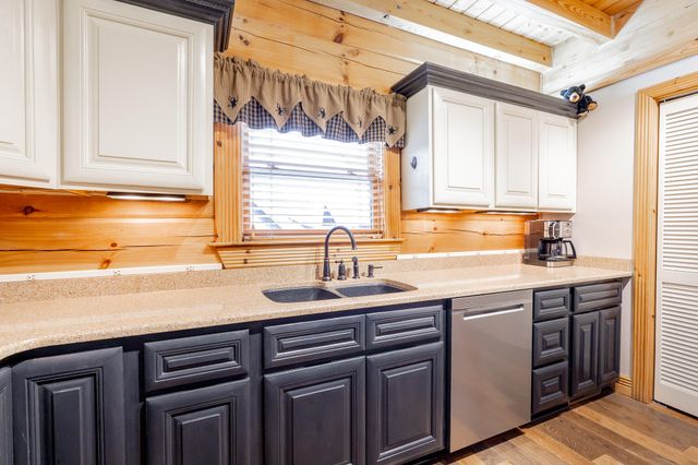 7930 Wilderness Way, Ooltewah, TN 37363