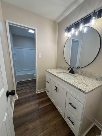 21304 N Mill Rd Road, Little Rock, AR 72206