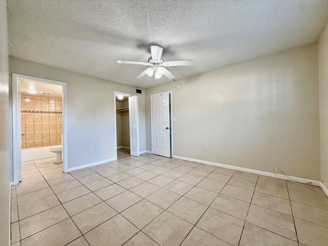 700 SW 81st Avenue 1A, North Lauderdale, FL 33068