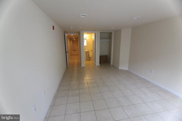 1627 W DIAMOND ST, Philadelphia, PA 19121