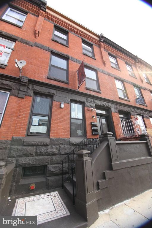1627 W DIAMOND ST, Philadelphia, PA 19121