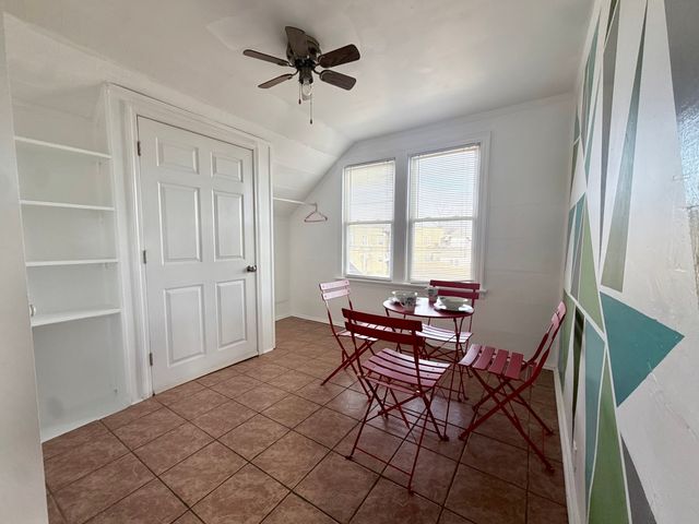 2849 N Kostner Avenue, Chicago, IL 60641