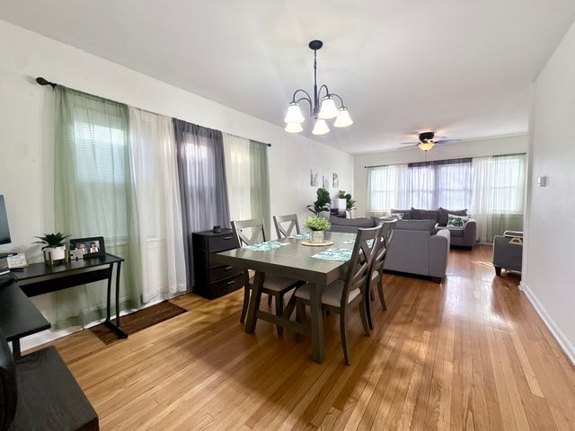 2849 N Kostner Avenue, Chicago, IL 60641