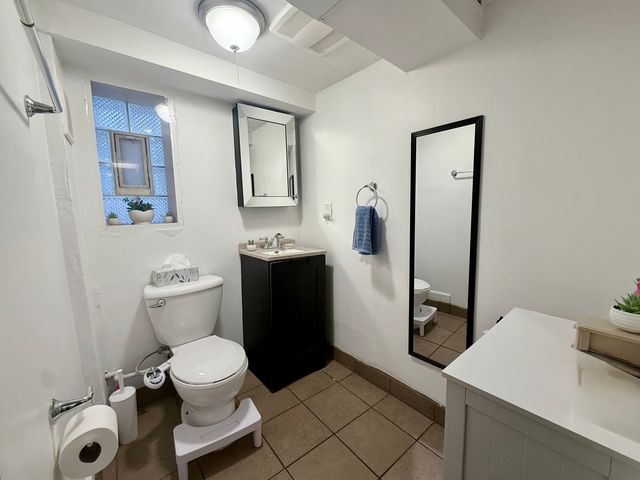 2849 N Kostner Avenue, Chicago, IL 60641