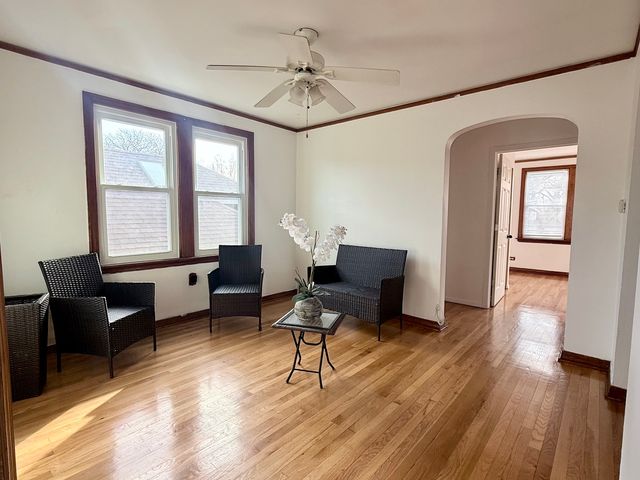 2849 N Kostner Avenue, Chicago, IL 60641