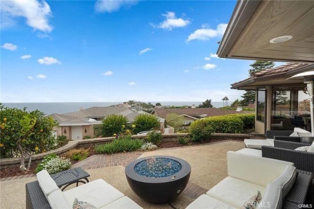 814 Emerald Bay, Laguna Beach, CA 92651