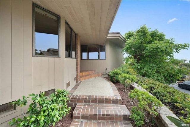 814 Emerald Bay, Laguna Beach, CA 92651