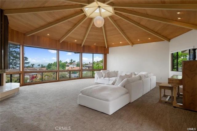 814 Emerald Bay, Laguna Beach, CA 92651