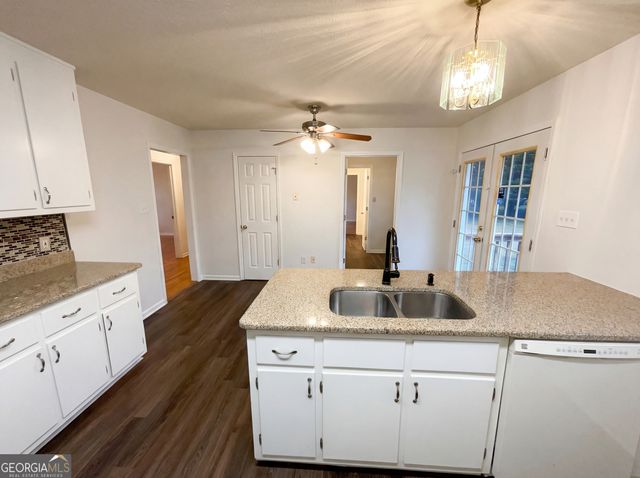 241 Four Points Road, Jackson, GA 30233