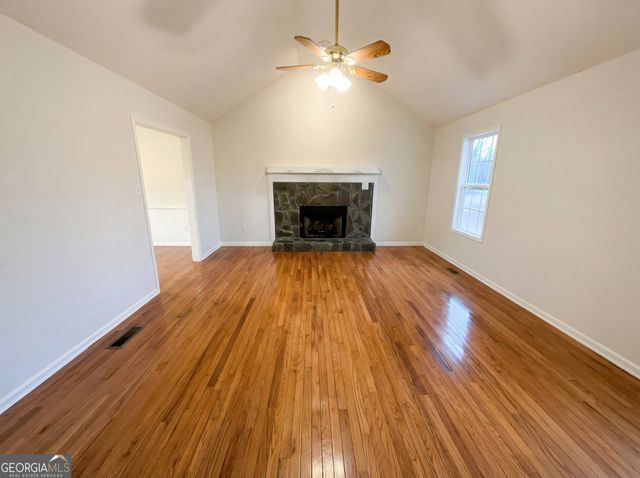 241 Four Points Road, Jackson, GA 30233