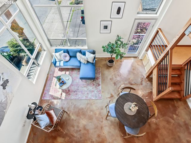 2021 Se CLINTON St, Portland, OR 97202