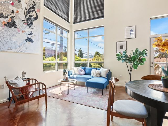 2021 Se CLINTON St, Portland, OR 97202