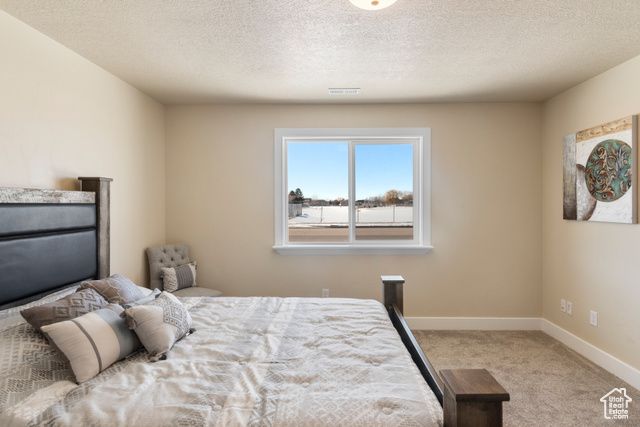 4756 S 4300 W, Roy, UT 84067