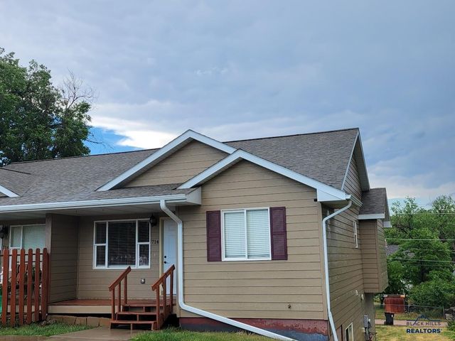 714 JOY AVE, Rapid City, SD 57701