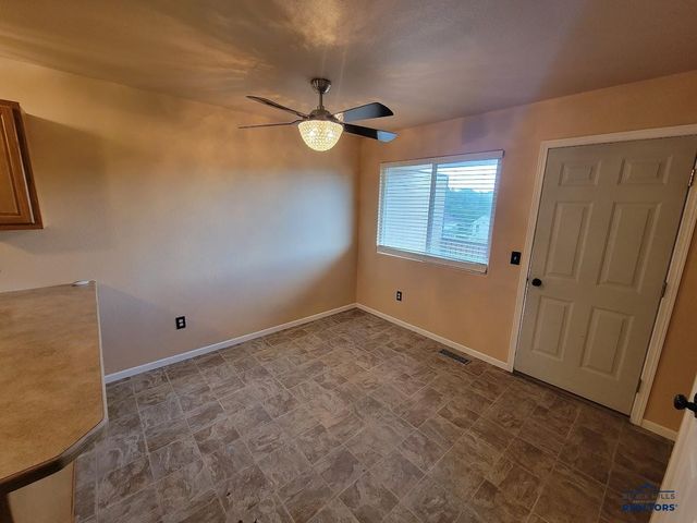 714 JOY AVE, Rapid City, SD 57701
