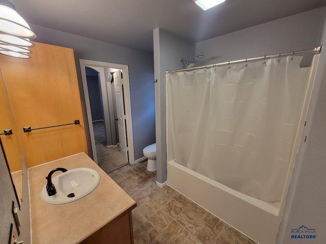 714 JOY AVE, Rapid City, SD 57701